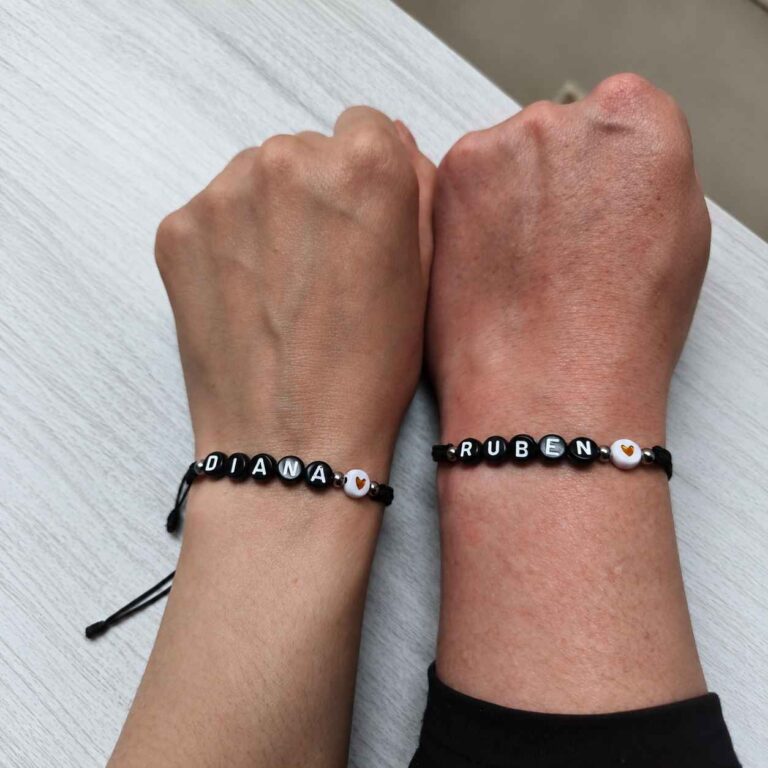 Combo x2 Manillas Personalizadas con Corazón para Pareja 2