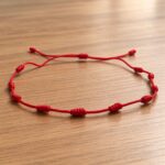 Manilla Hilo Rojo con Nudos 9